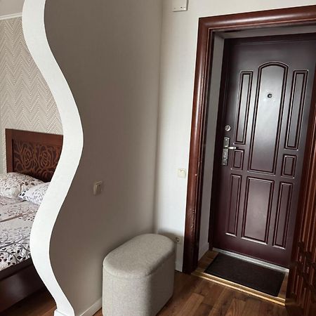 Квартира На Березі Дніпра У Новому Будинку! Tscherkassy Exterior foto
